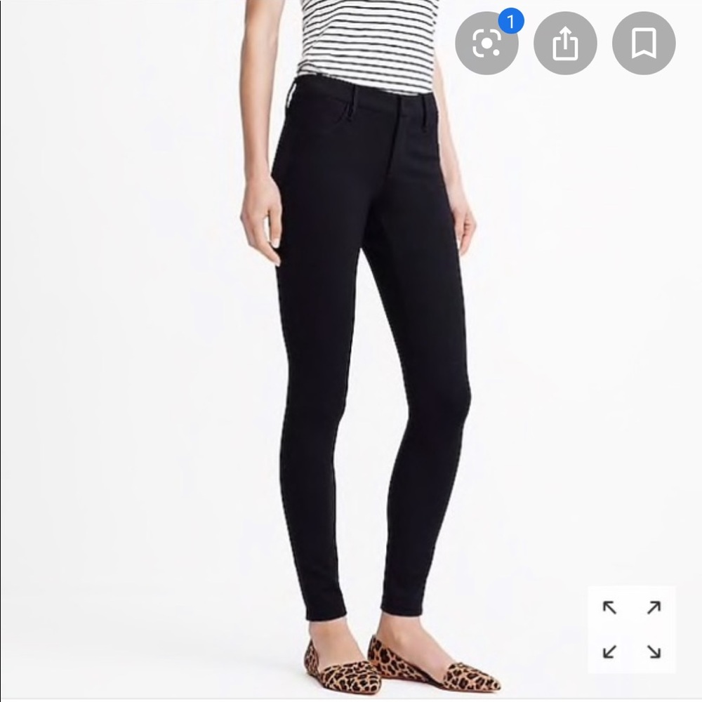 J CREW Gigi Pants in Navy 💙